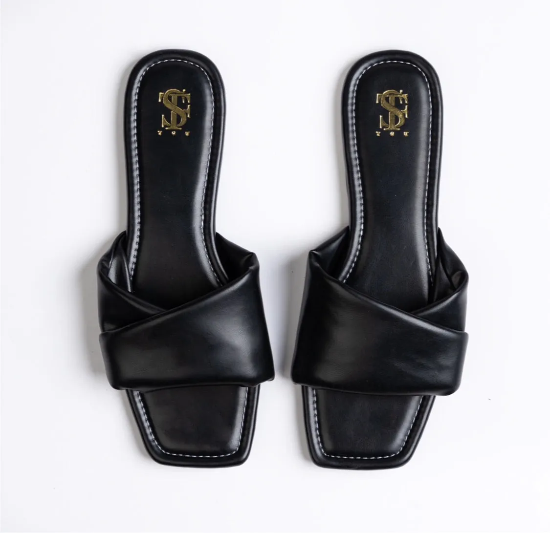 Brooke Black Twisted Sliders