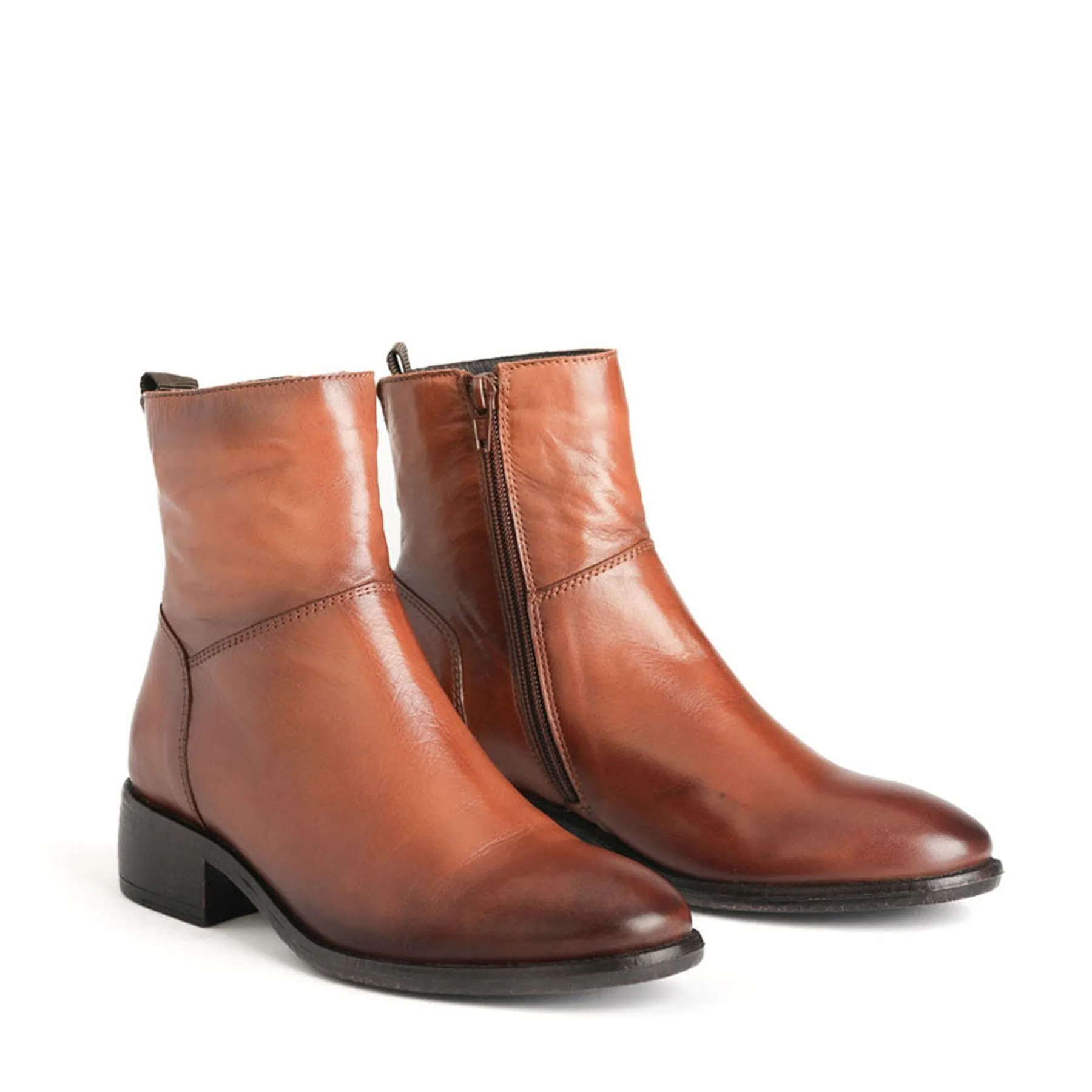 CELINIS LEATHER ANKLE BOOTS