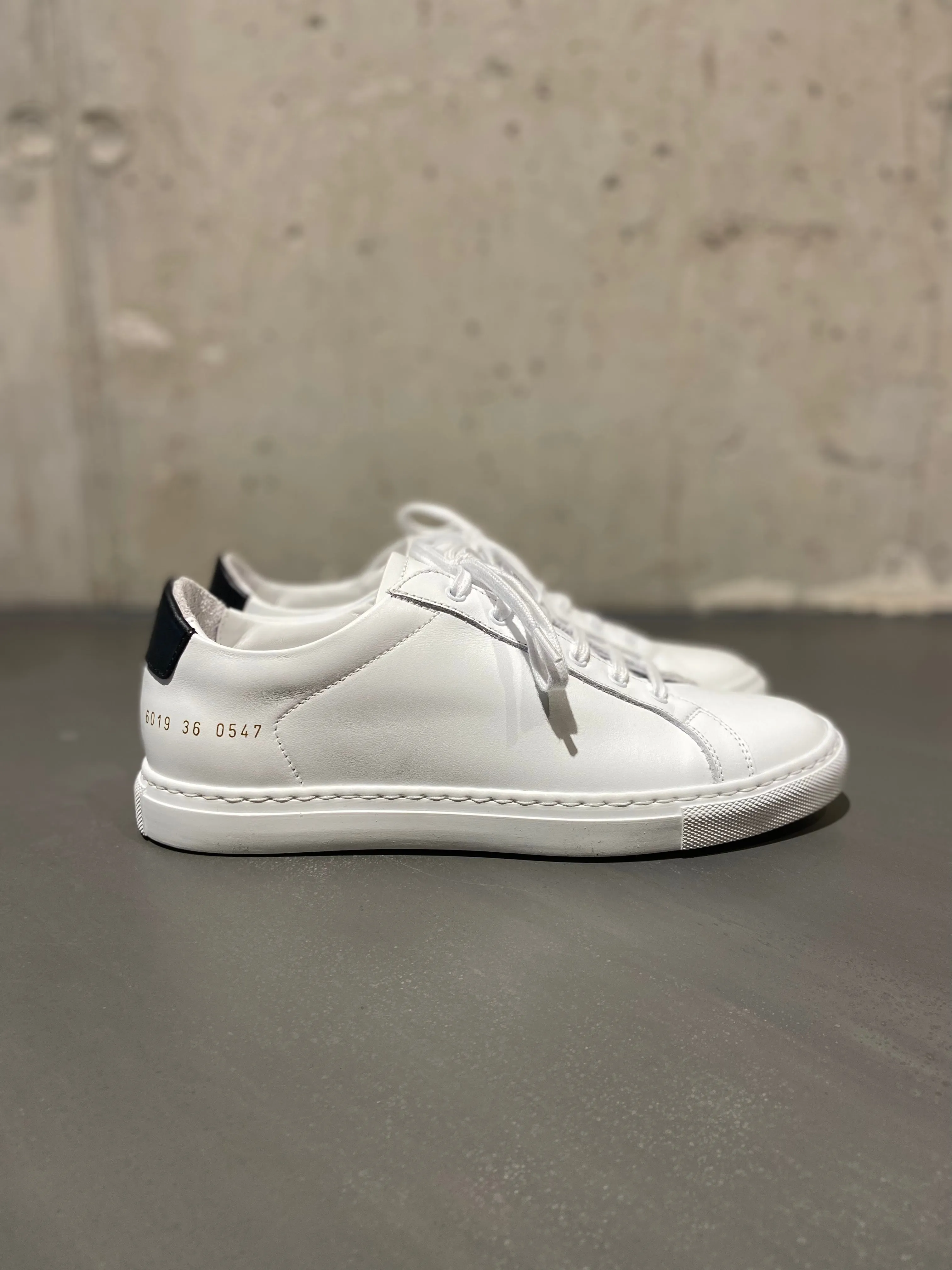 COMMON PROJECTS 6019 RETRO LOW WHITE/BLACK