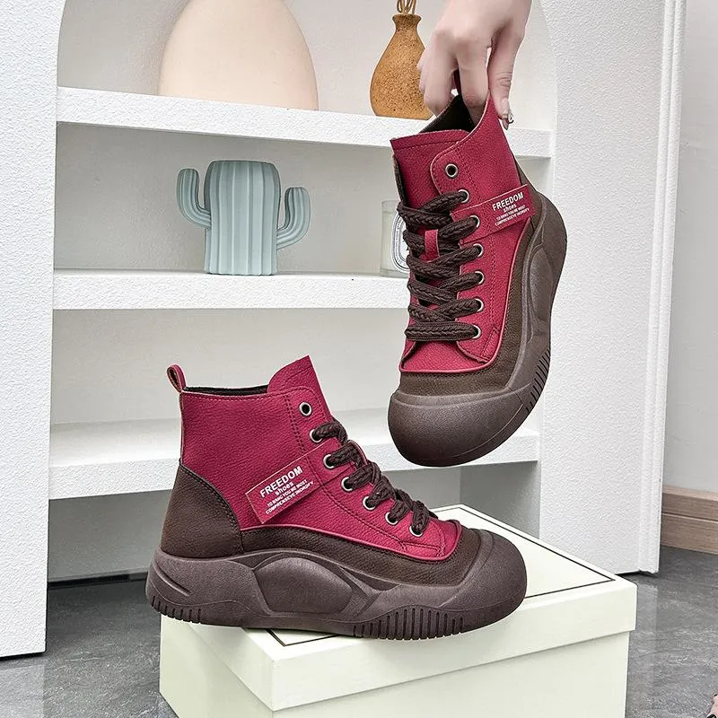 Soft Leather Lightweight Sports Shoes